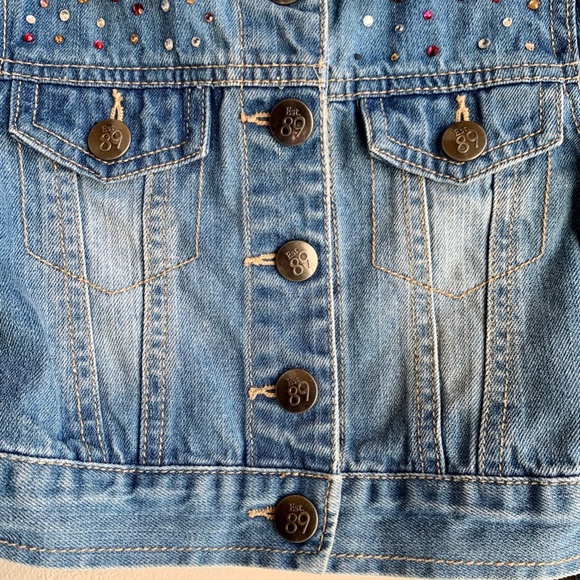 Children's Place Girls Denim Jacket with Gems SIZE S/P 5/4 - Picture 3 of 9